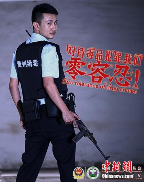 母亲房产证加儿子名字需要哪些手续和费用